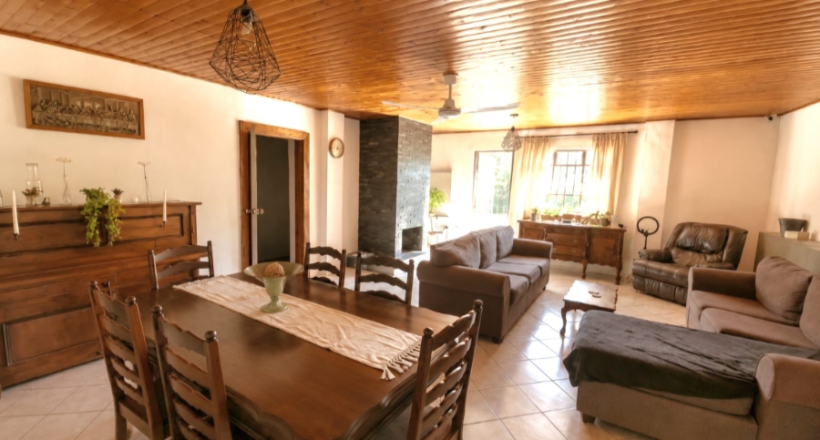 4 Bedroom Property for Sale in Broederstroom North West